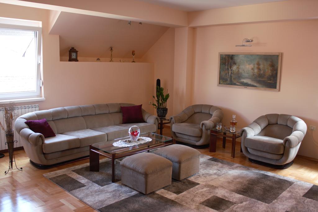Apartments Skopje Downtown Zewnętrze zdjęcie